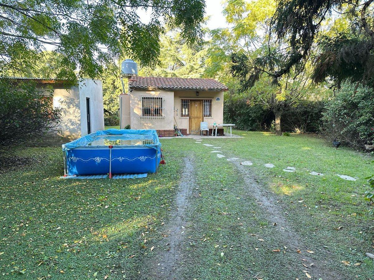 VENTA CASA 2 AMBIENTES /LOTE DE 1014 m2 EN GLEW