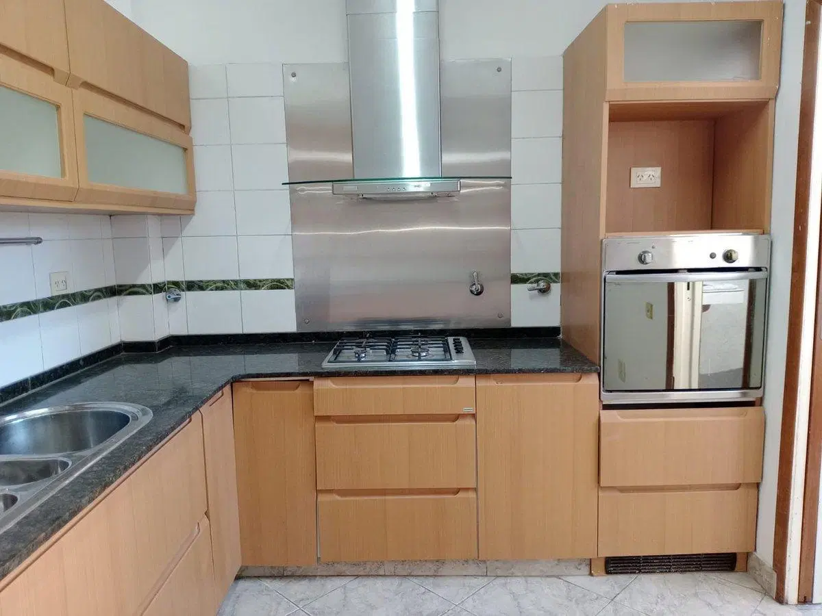 DEPARTAMENTO 4 AMB EN VENTA ADROGUE APTO/CRED 2