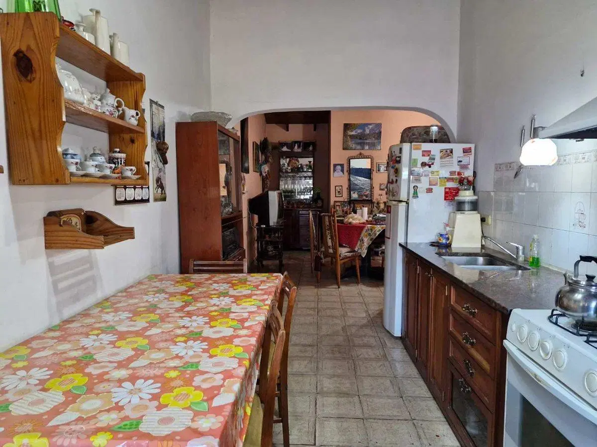 CASA 3 AMB EN VENTA EN CLAYPOLE APTO CREDITO 2