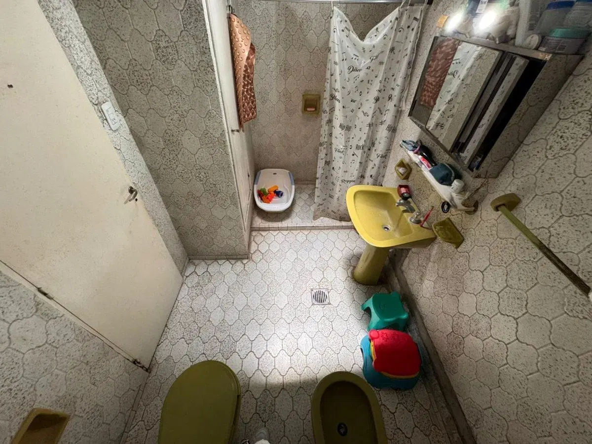 CASA 3 AMBIENTES CON PARQUE Y FONDO LIBRE 4