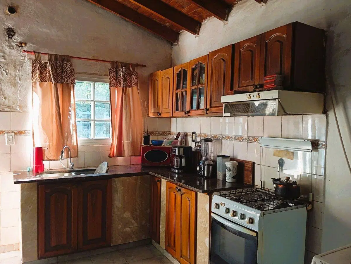 CASA 4 AMBIENTES VENTA TRISTAN SUAREZ CON DEPTO 3