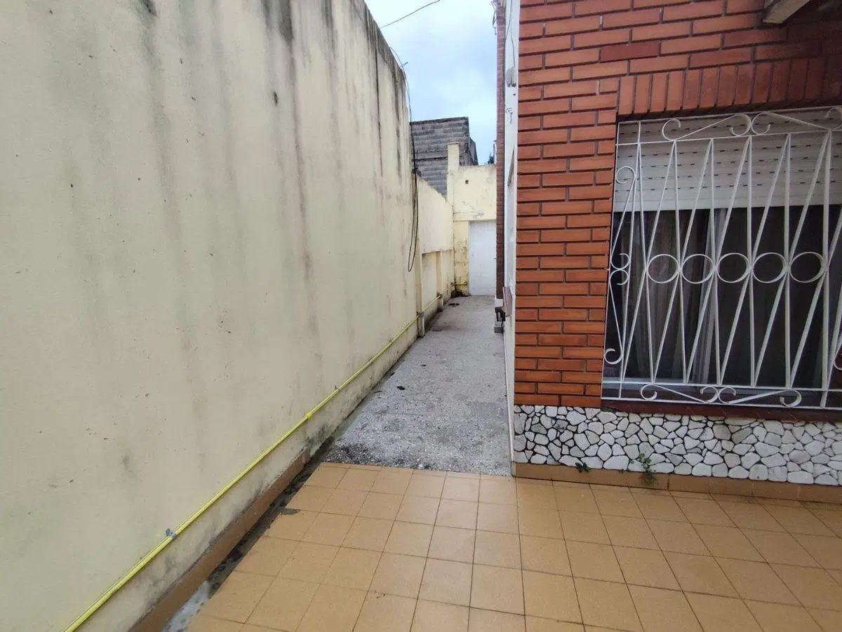CASA VENTA EN SOLANO PATIO Y JARDIN MAS LOCAL 3