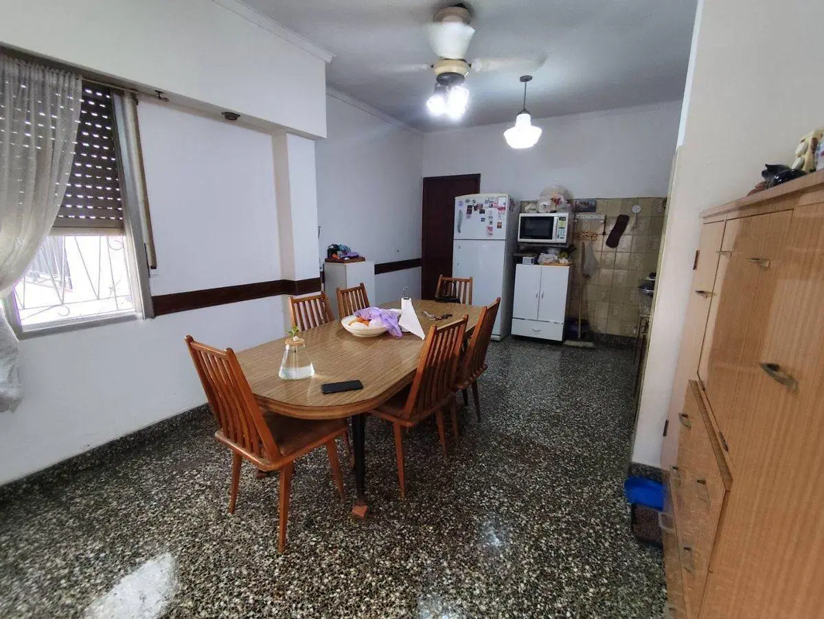 CASA VENTA EN SOLANO PATIO Y JARDIN MAS LOCAL 2