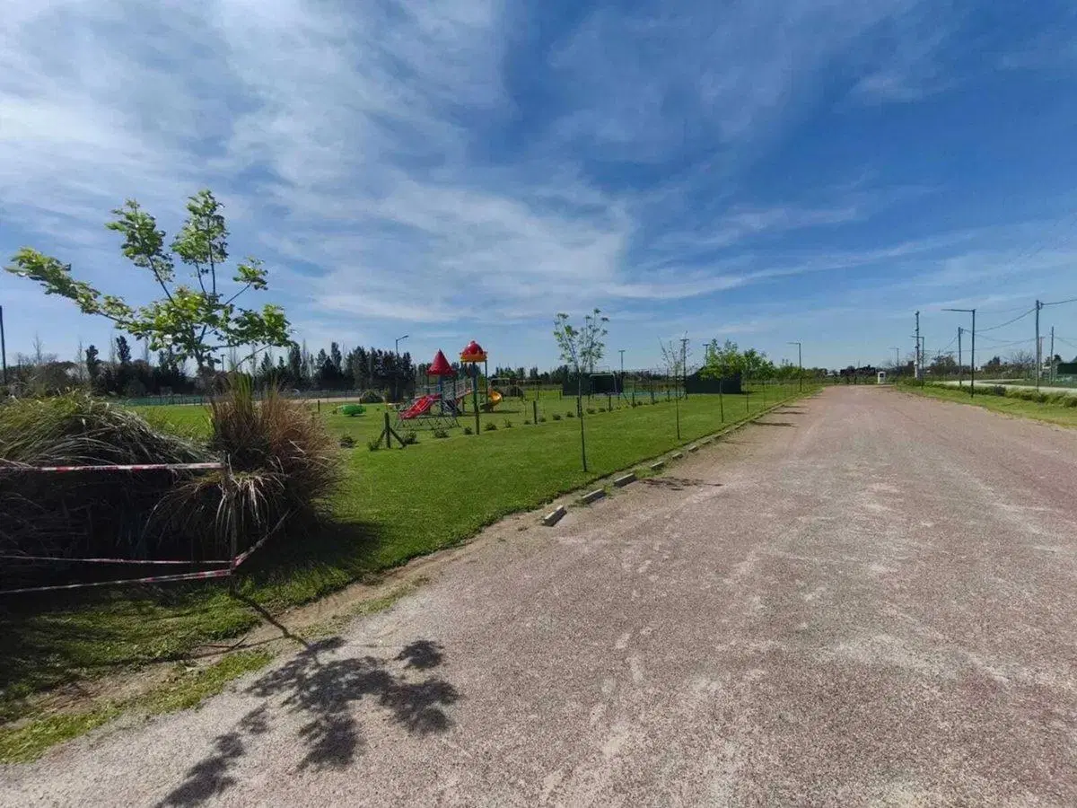 OPORTUNIDAD VENTA LOTE EN FINCAS DE SAN VICENTE 3