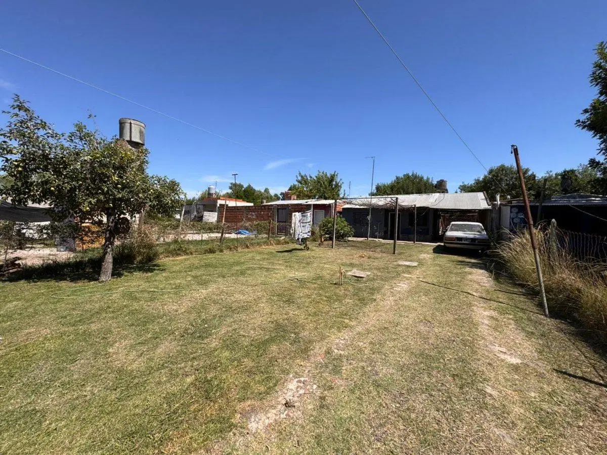 CASA 3 AMBIENTES VENTA EN A.KORN MAS DEPARTAMENTO 4