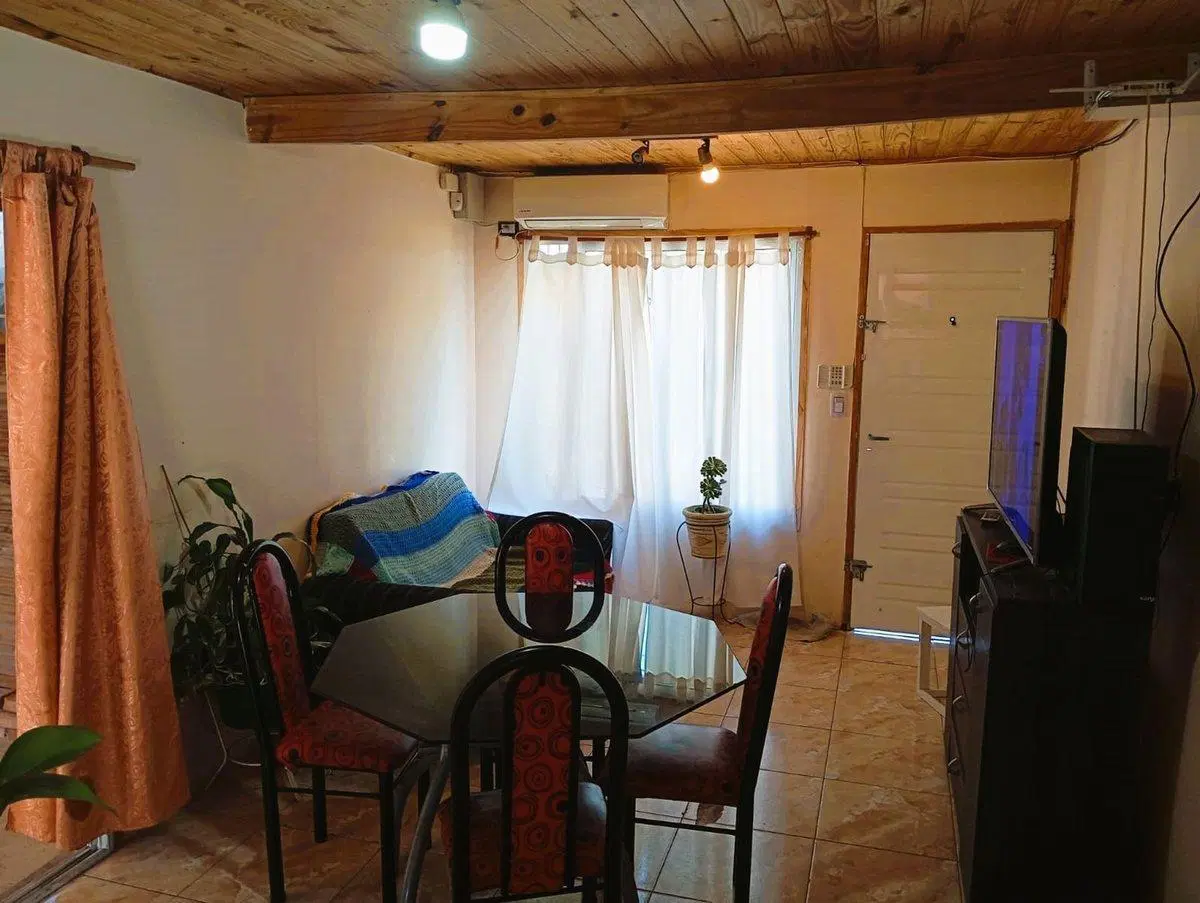 CASA 3 AMBIENTES VENTA GLEW BARRIO SANTA ANA 3