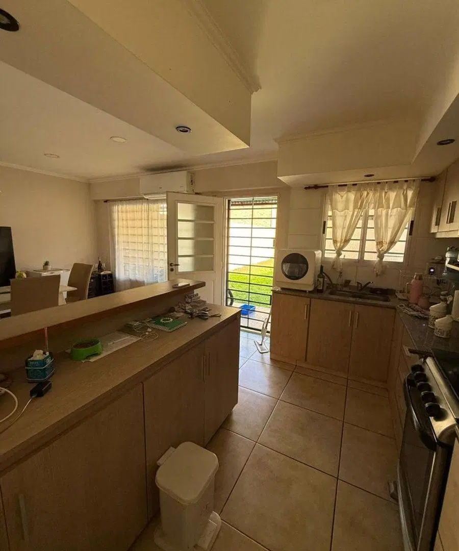 DUPLEX 3 AMBIENTES EN VENTA  BURZACO APTO CREDITO 2