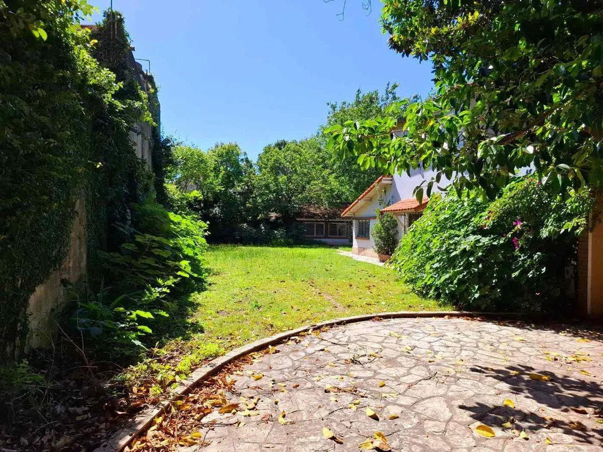 CASA 5 AMBIENTES VENTA LOMAS DE ZAMORA LOTE 800 M 4