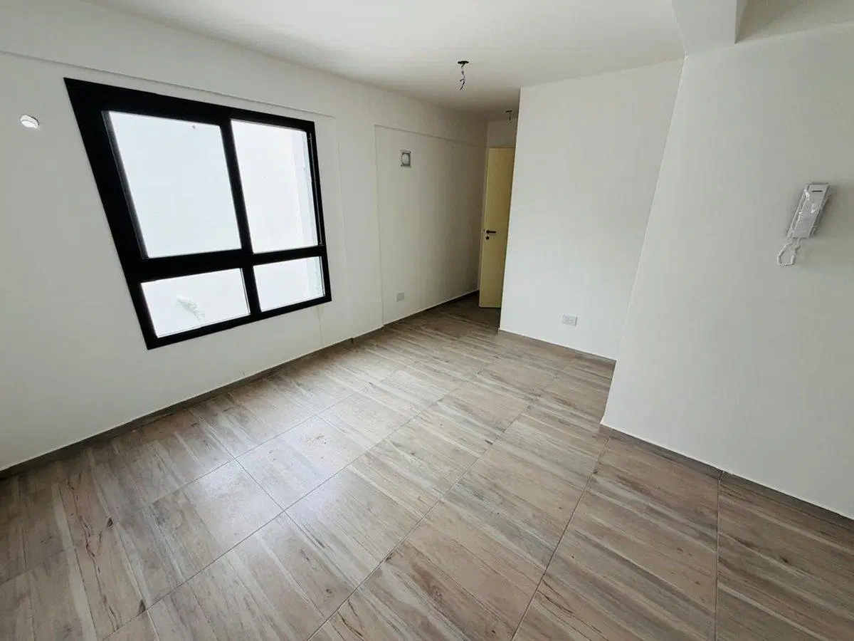 Departamento monoambiente venta Lomas de Zamora 3