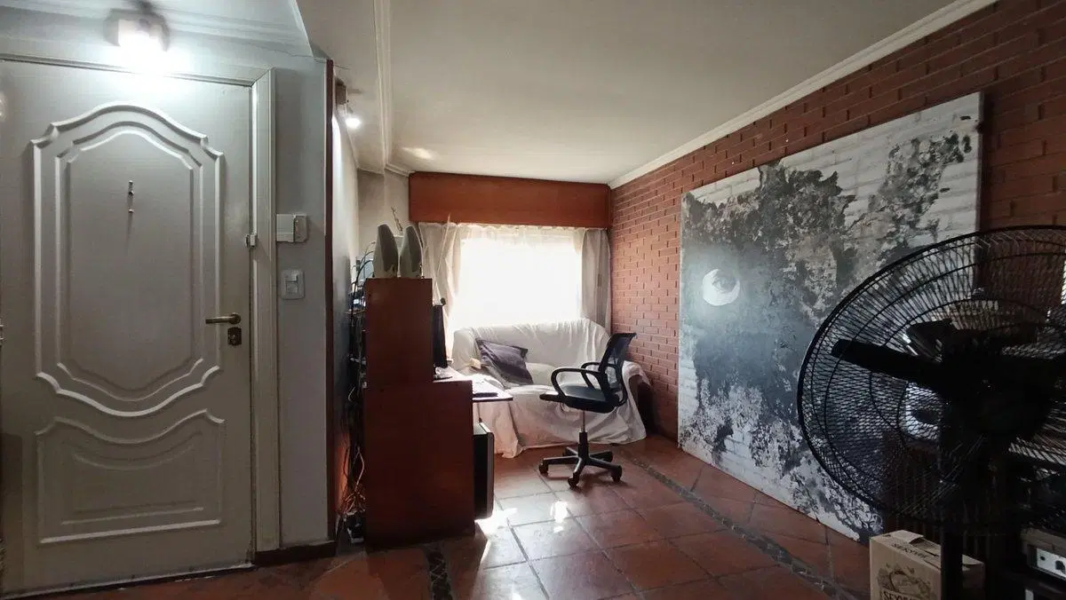 Venta PH esquina de 4 ambientes y cochera 4