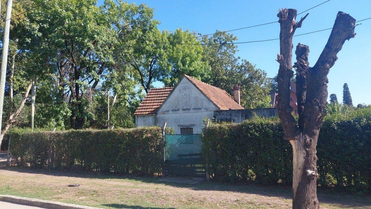 LOTE COMERCIAL EN VENTA, CASA A RECICLAR O DEMOLER
