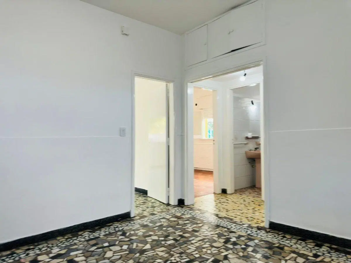 Alquiler 2 Dorm Garage Patio Jardin al Frente 2