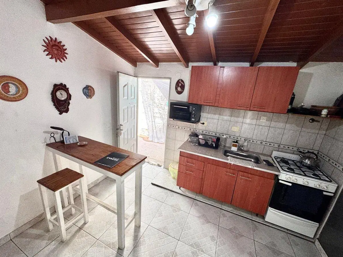 CASA 5 AMBIENTES EN VENTA EN CANNING MULTIFAMILIAR 3