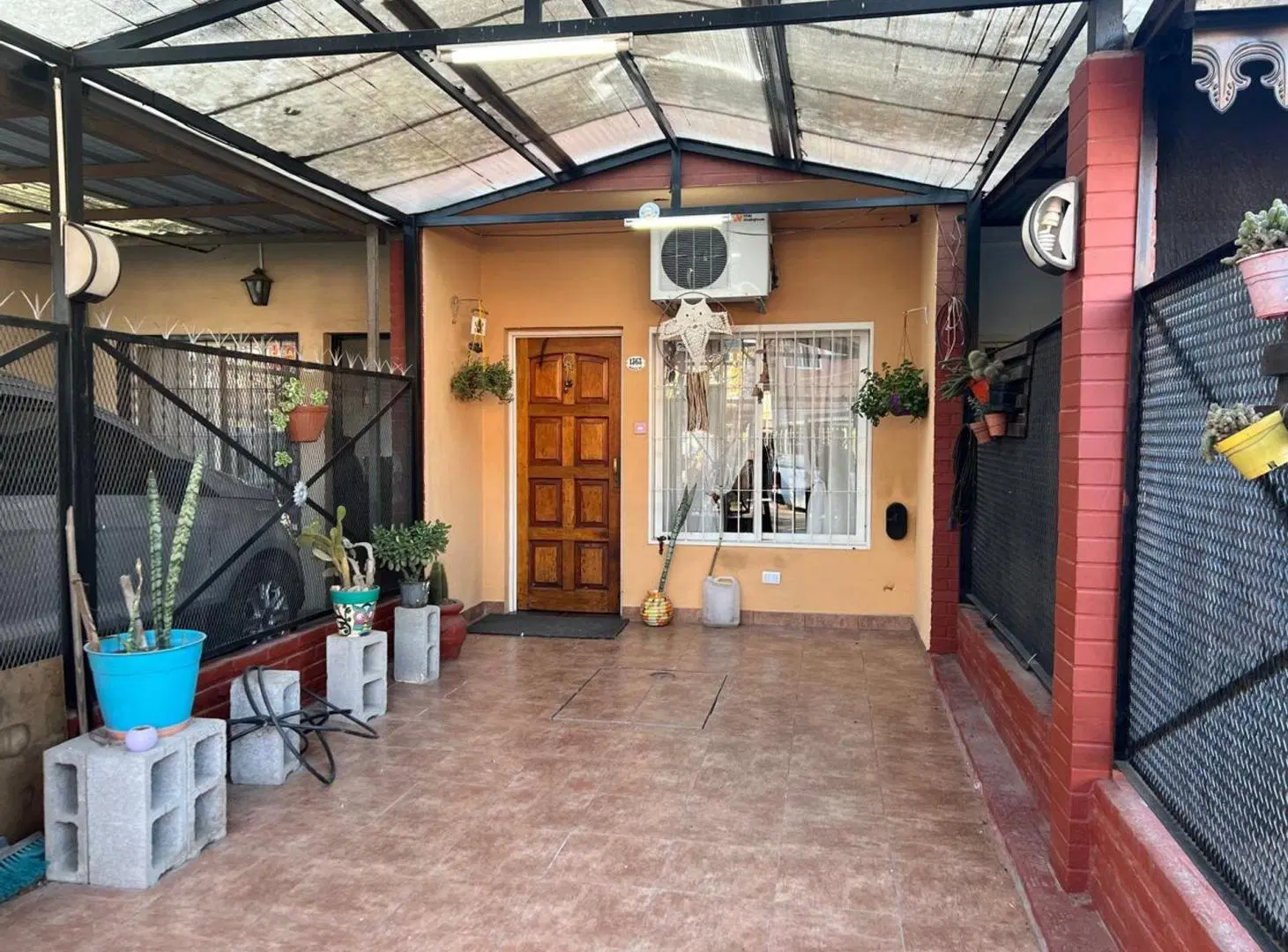 CASA 3 AMBIENTE VENTA GLEW C/GARAGE PATIO PARRILLA 4
