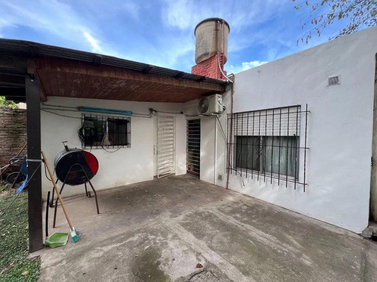 CASA EN VENTA LONGCHAMPS 3 AMBIENTES APTO CREDITO 3