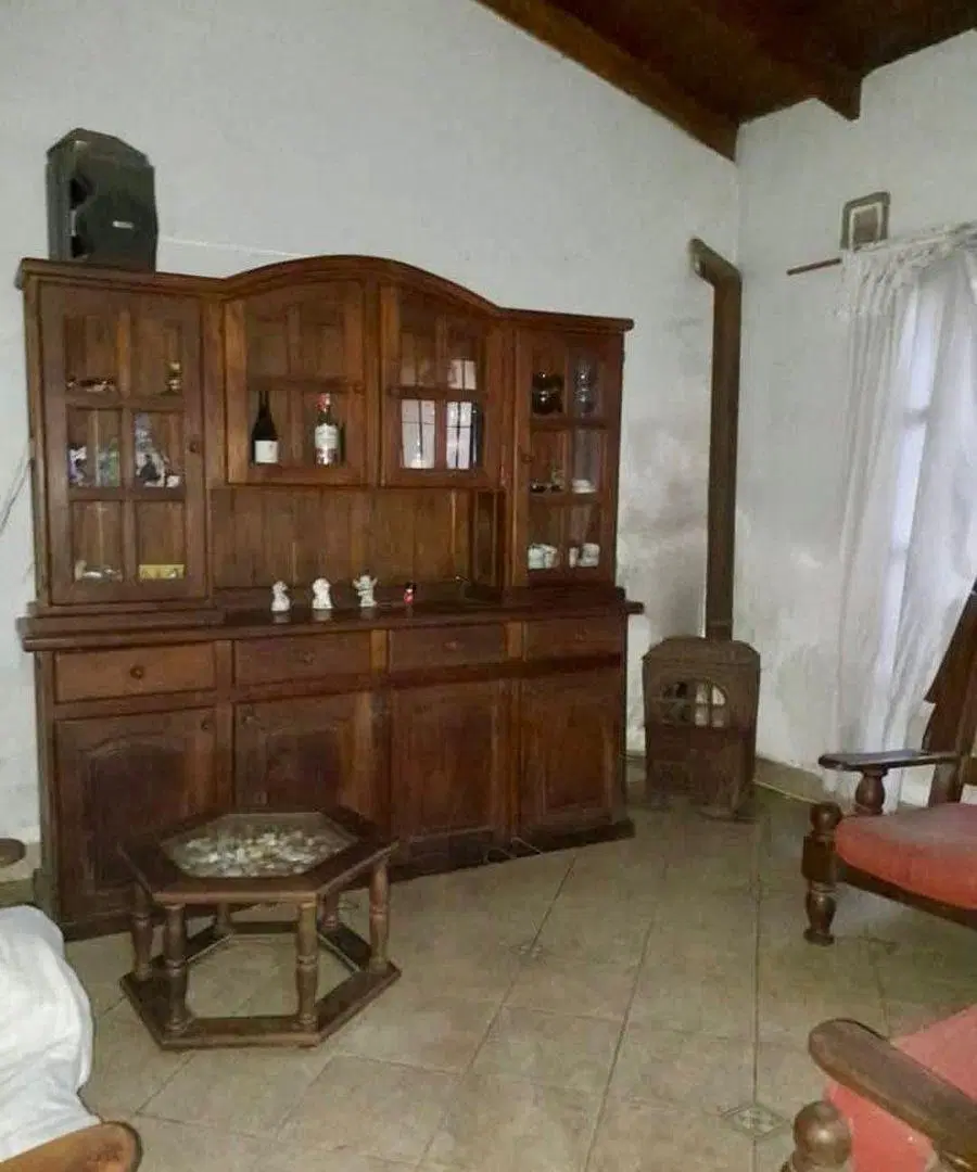 CASA 4 AMBIENTES VENTA LONGCHAMPS MAS DEPARTAMENTO 2