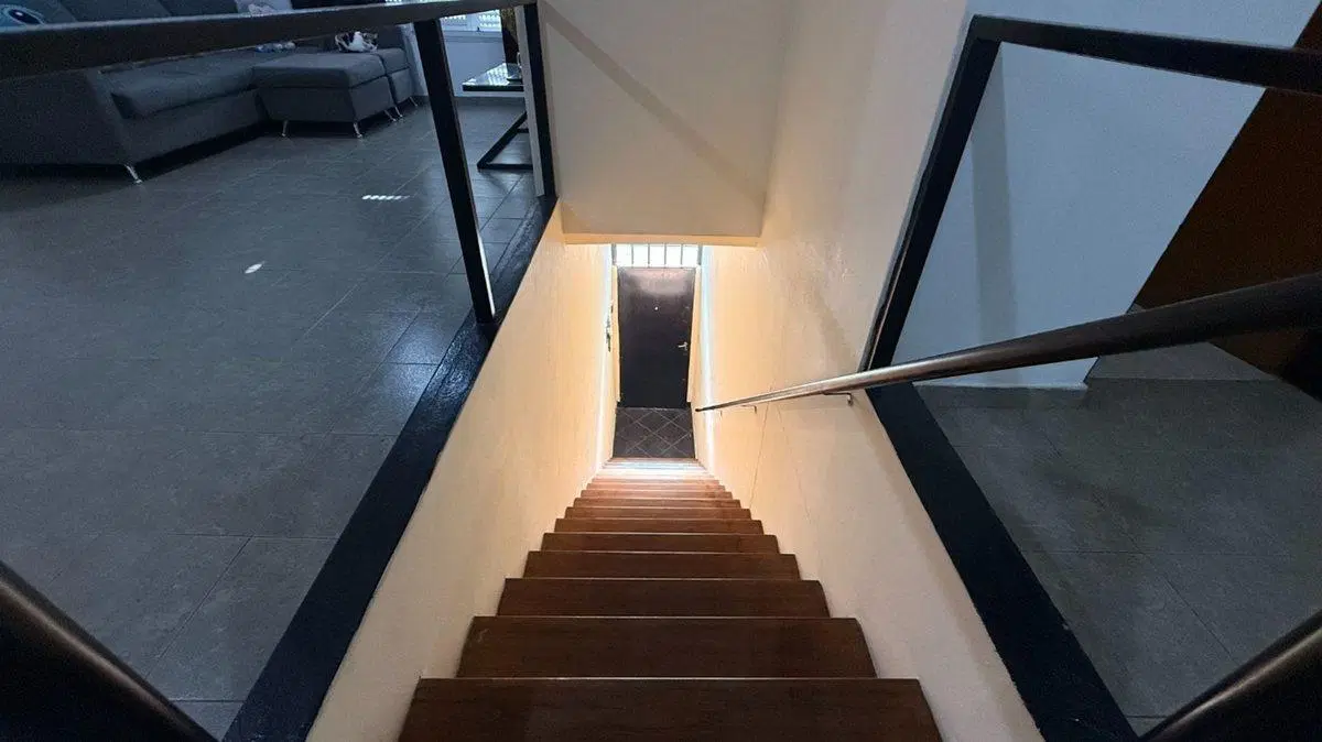 VENTA DE GALPON+LOCAL+DEPTO 3 AMB LOMAS DE ZAMORA 5