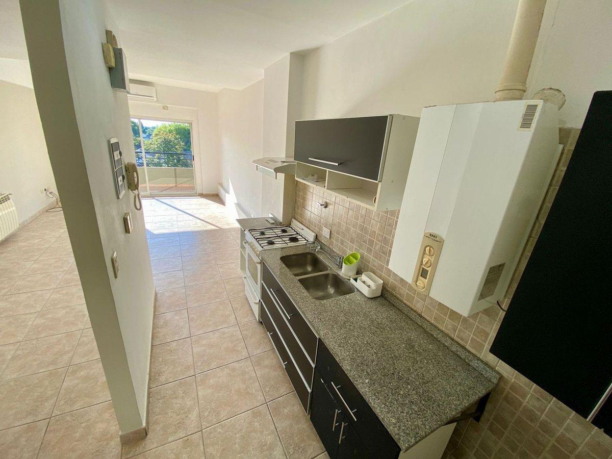 DUPLEX 3 AMBIENTES EN VENTA EN ADROGUE