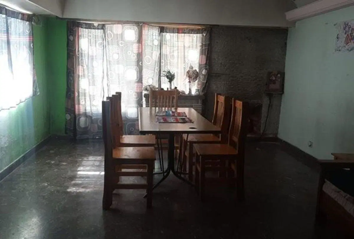 CASA 4 AMBIENTES EN VENTA EN BURZACO 3