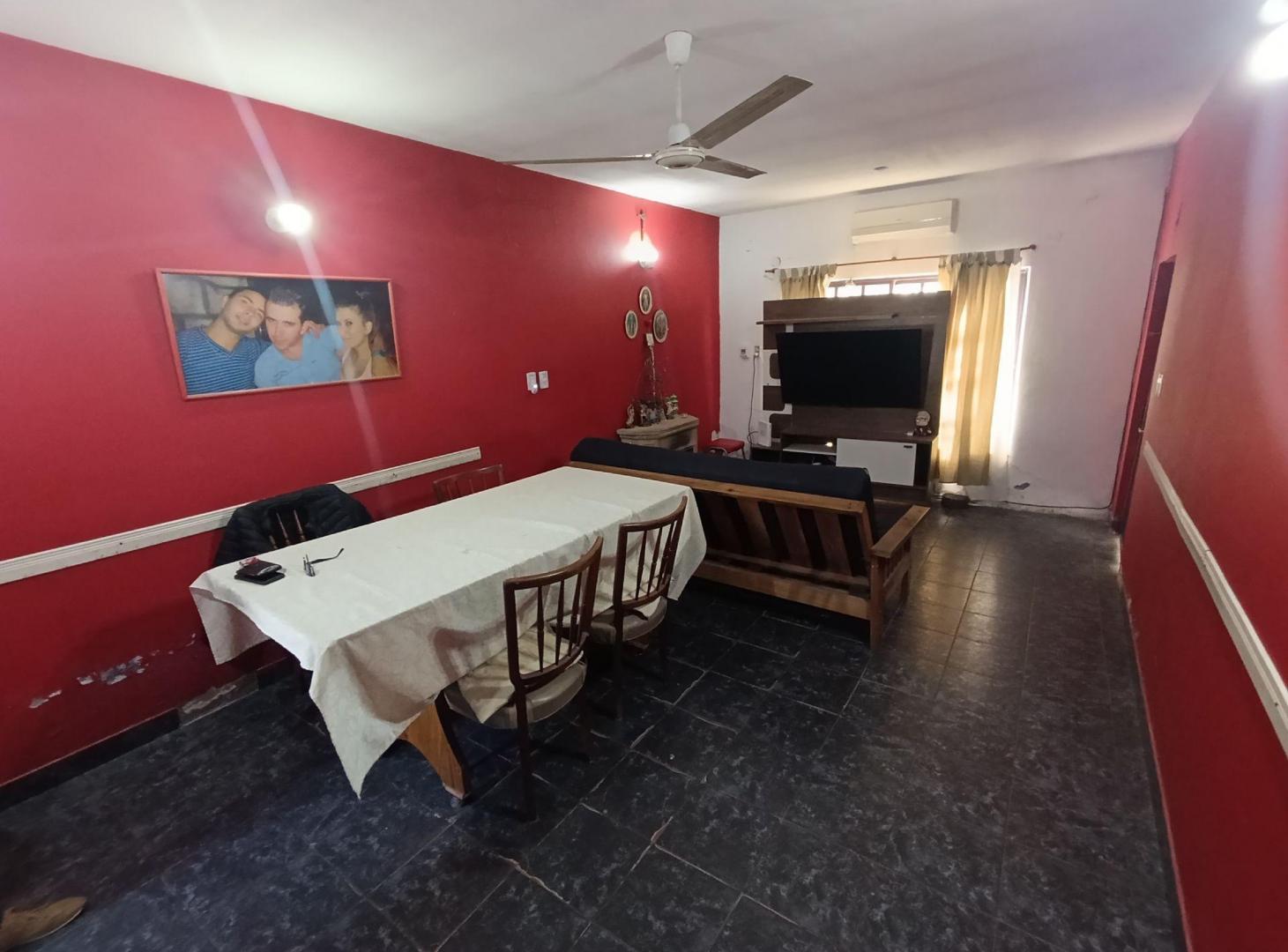 CASA 8 AMB EN VENTA GUERNICA IDEAL DOS FAMILIAS