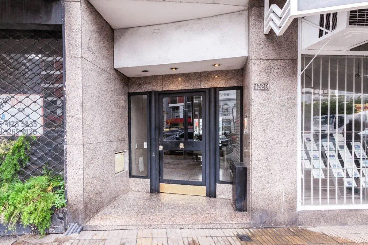 DEPARTAMENTO 2 AMBIENTES EN VENTA EN AVELLANEDA 5