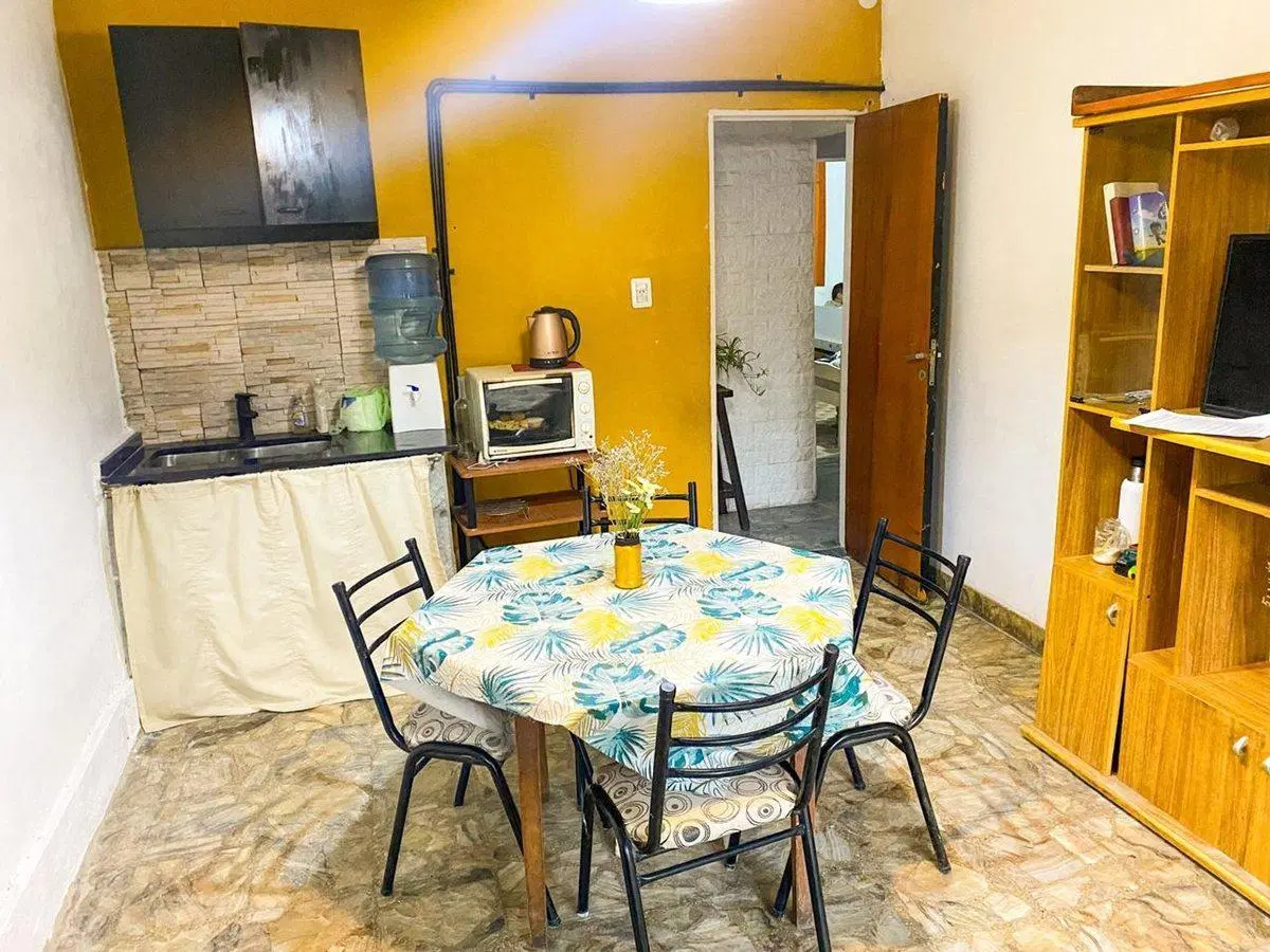 ALQUILER CASA 3 AMBIENTES TIPO DEPTO. EN LOMAS 5