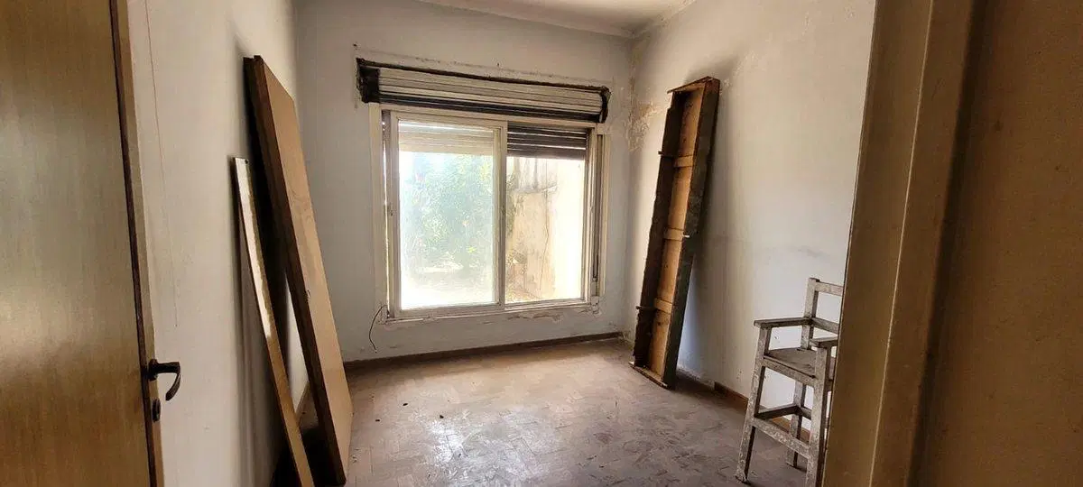 CASA 4 AMBIENTES EN VENTA EN SOURIGUES 5