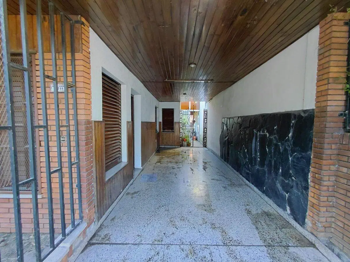 Casa 4 ambientes en venta en Lomas de Zamora 5