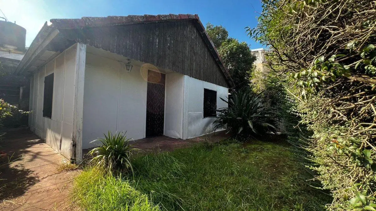 VENTA CASA 3 AMB LOTE 12X17 LANUS 5
