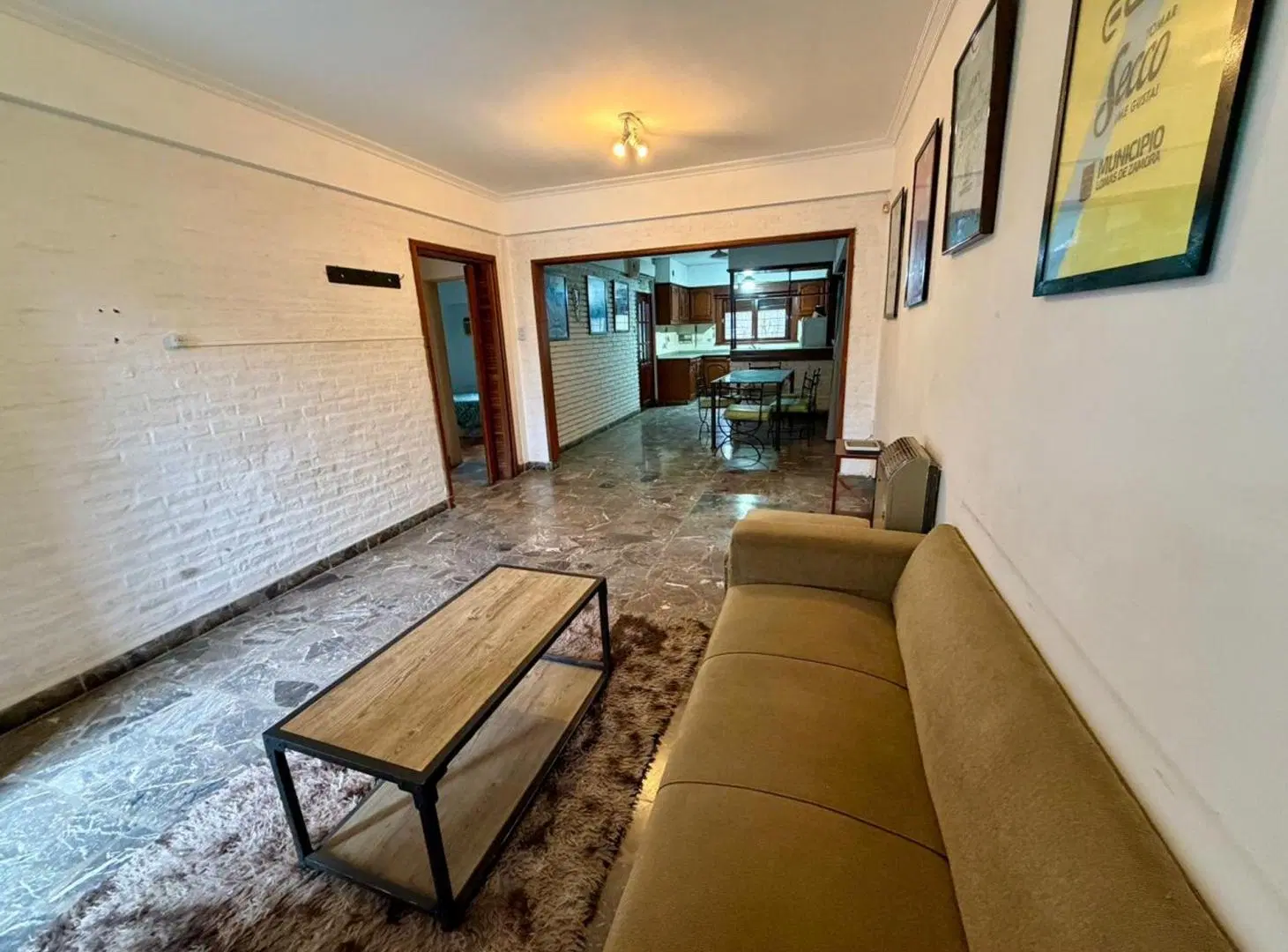CASA 4 AMBIENTES EN VENTA EN LOMAS DE ZAMORA 5