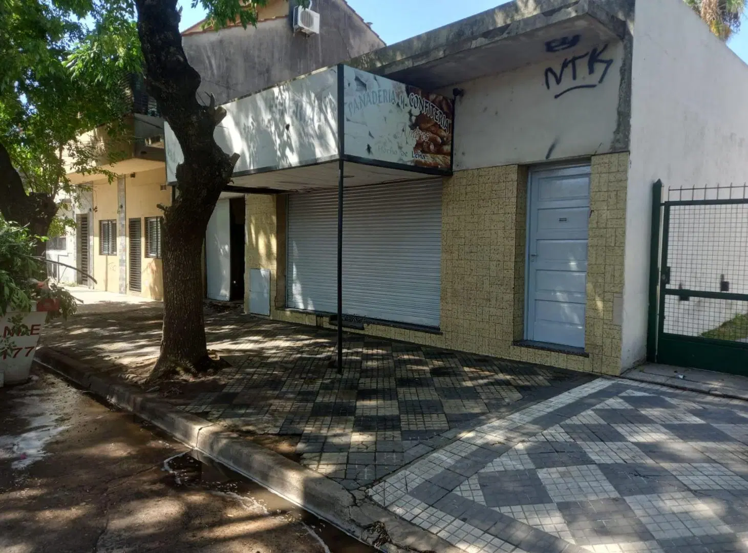 LOCAL 3 AMBIENTE VENTA APTO CREDITO MONTE GRANDE 2