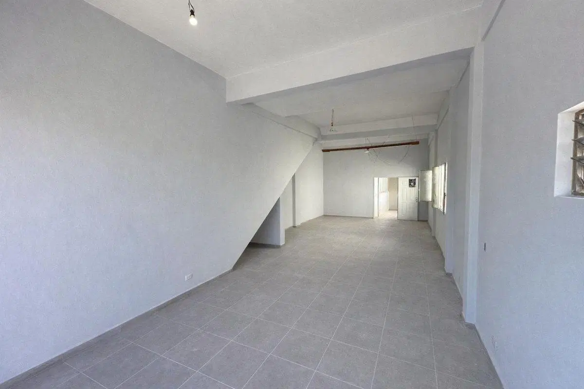 VENTA GALPON/DEPOSITO CON LOCAL AL FRENTE 3