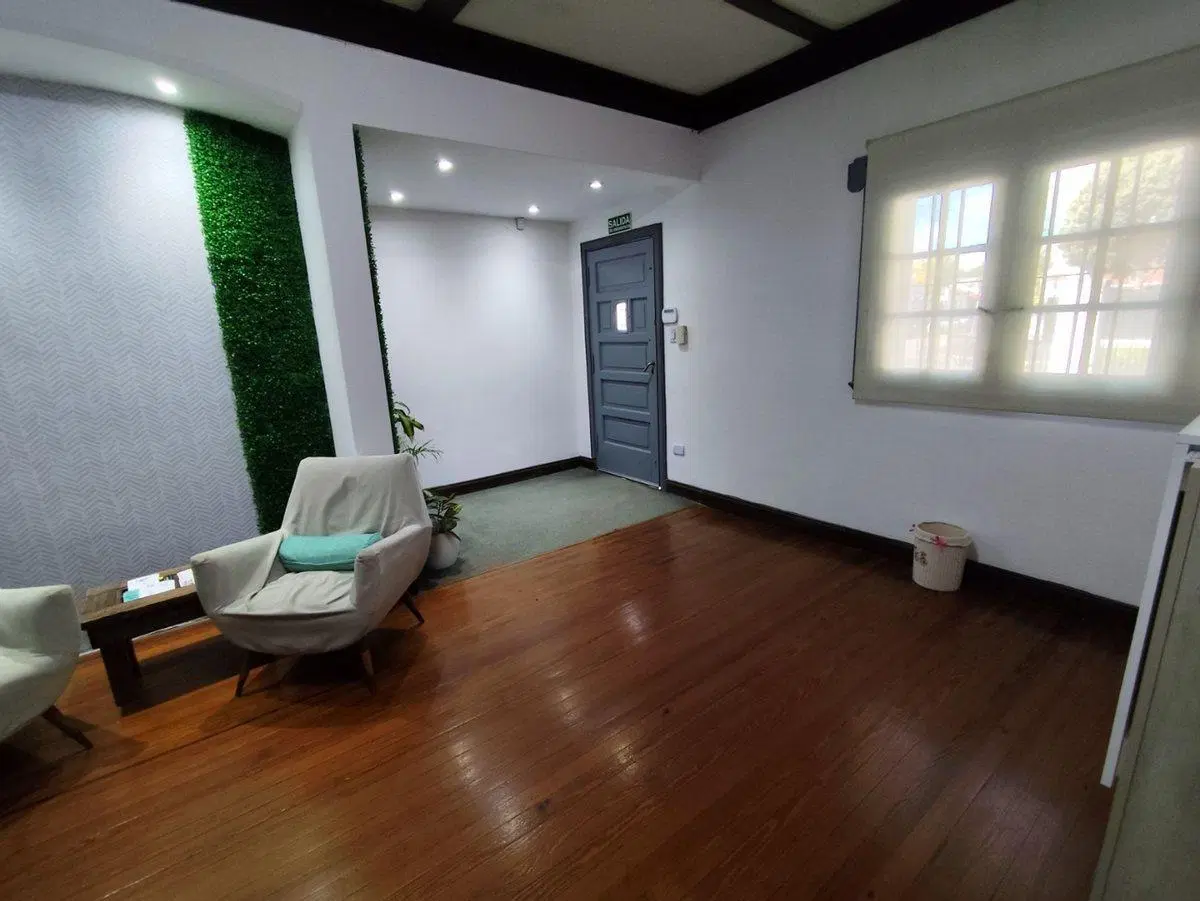 CASA  EN VENTA APTO CREDITO PROFESIONAL EN TURDERA 2