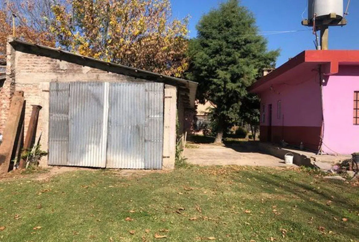 VENTA casa con lote de 4.159 mts,Florencio Varela 5