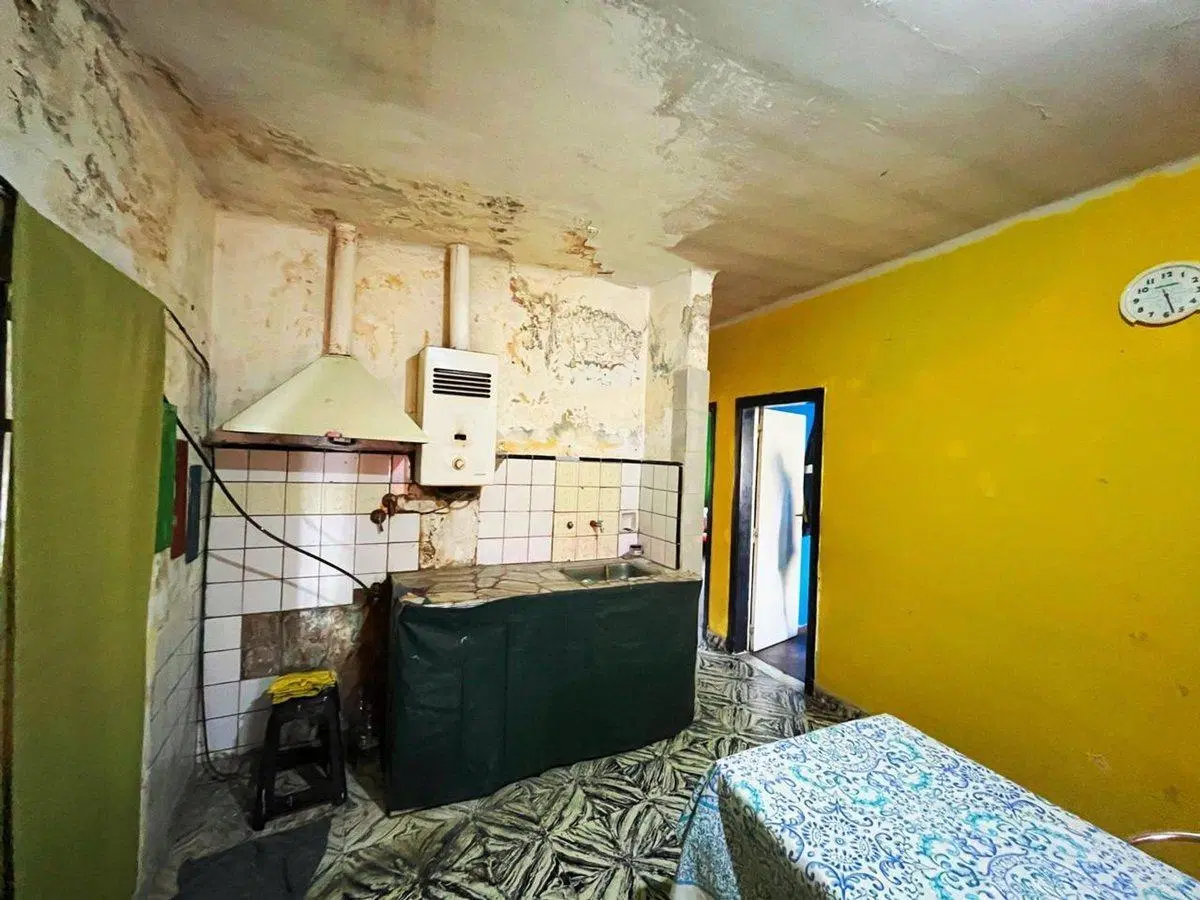 CASA 4 AMBIENTES VENTA LOMAS DE ZAMORA 3
