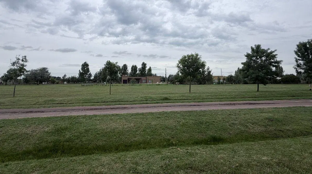 Lote 2000m Fincas San Vicente, financiación propia 2