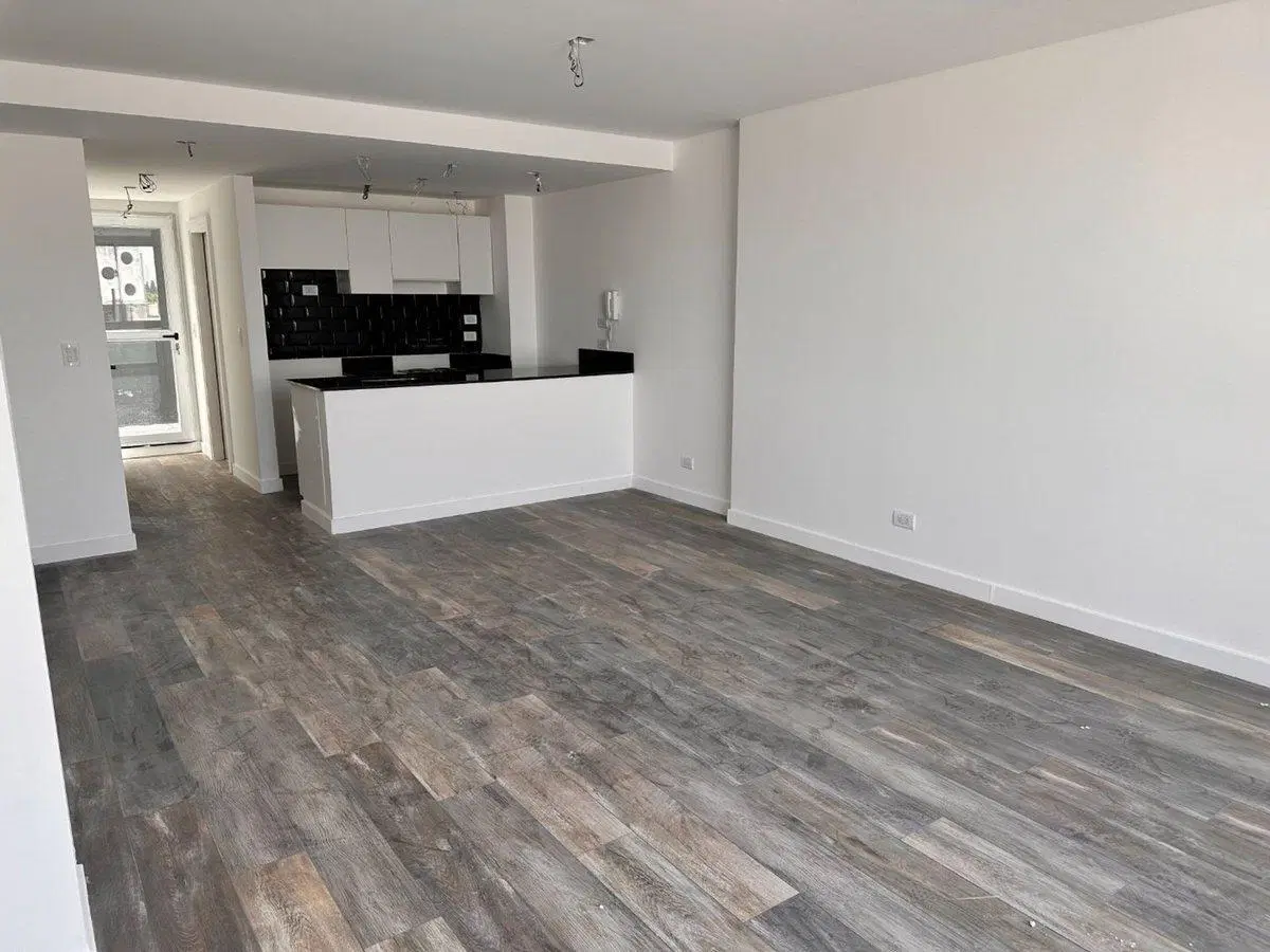 DEPARTAMENTO MONOAMBIENTE EN VENTA VALENTIN ALSINA 4