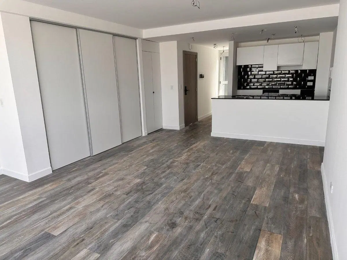 DEPARTAMENTO MONOAMBIENTE EN VENTA VALENTIN ALSINA 3