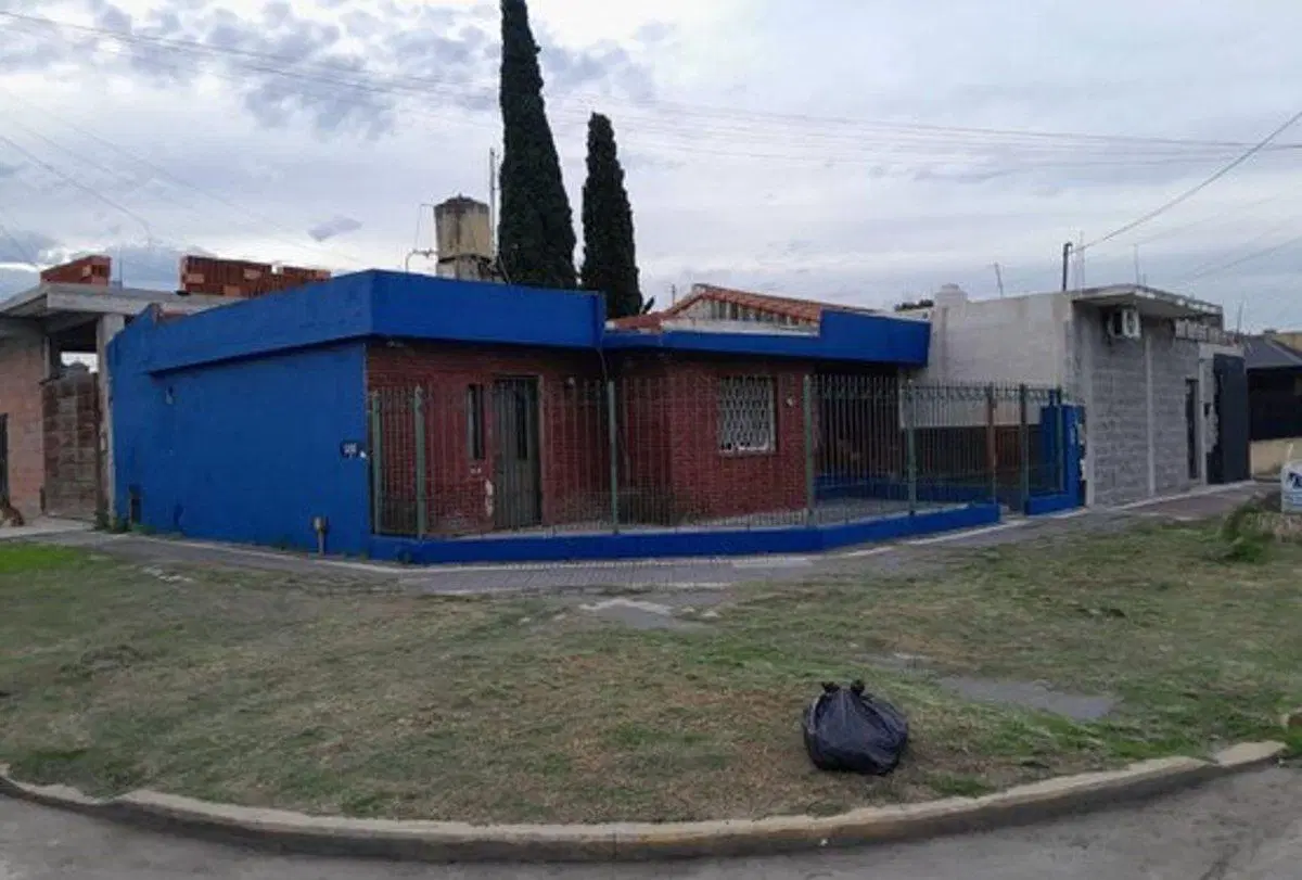 PH EN VENTA CON PATIO LOMAS DE ZAMORA 4