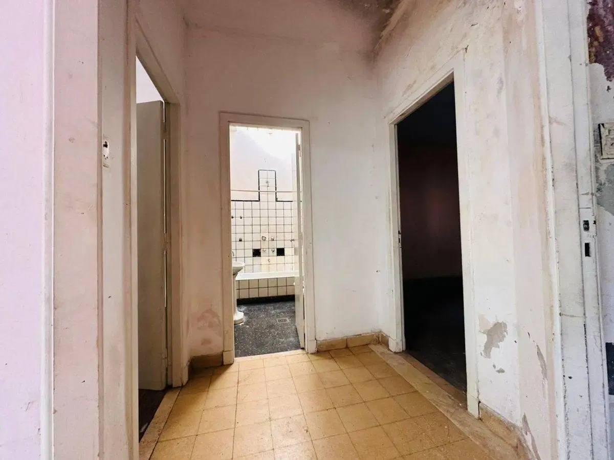 CASA VENTA 3 AMB + DEPARTAMENTO V LYNCH A RECICLAR 5