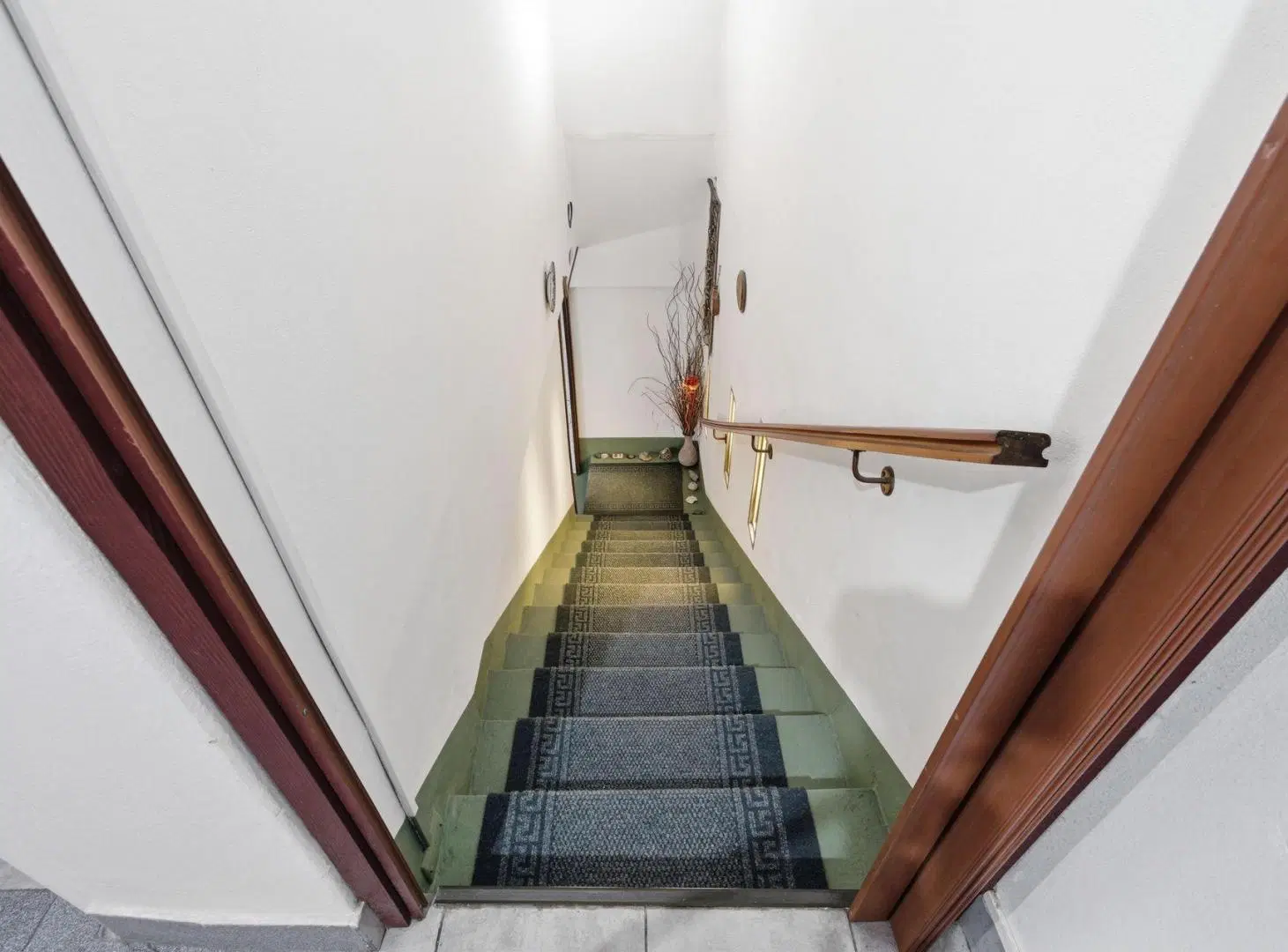 VENTA CASA DOS PLANTAS CON PARQUE MONTE GRANDE 8