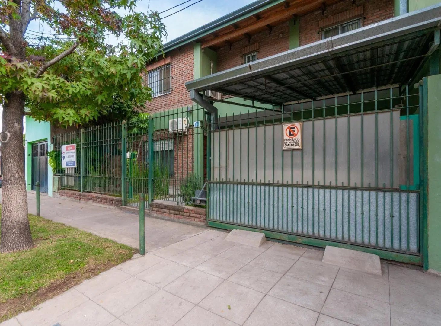VENTA CASA DOS PLANTAS CON PARQUE MONTE GRANDE 5