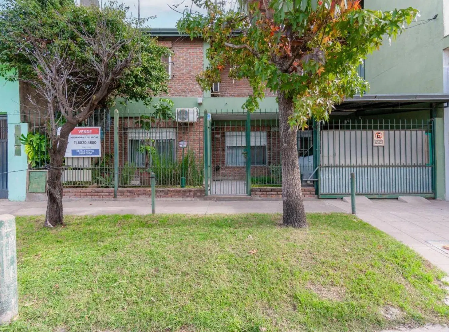 VENTA CASA DOS PLANTAS CON PARQUE MONTE GRANDE 3