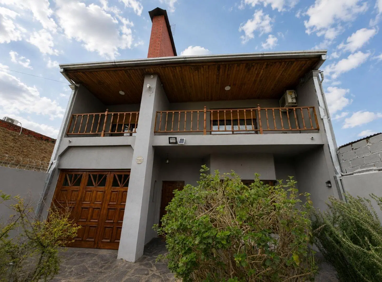 Casa 5 ambientes en venta San José c/amplio jardín 5