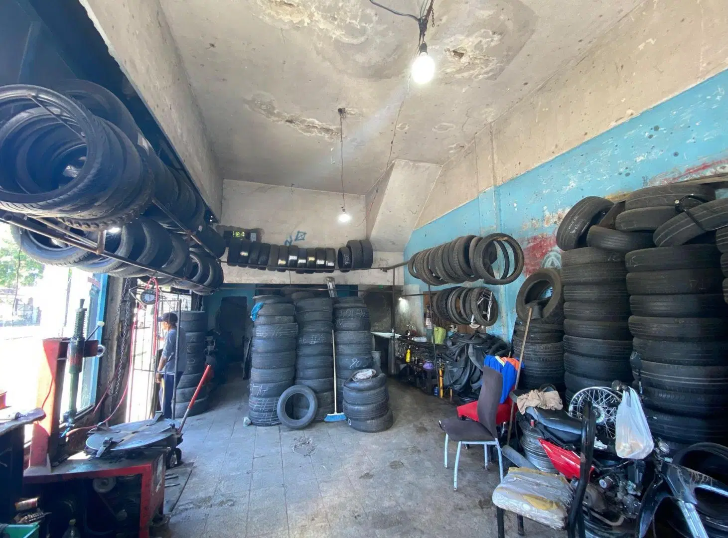 VENTA 3 LOCALES COMERCIALES EN SAN JOSE BROWN 3