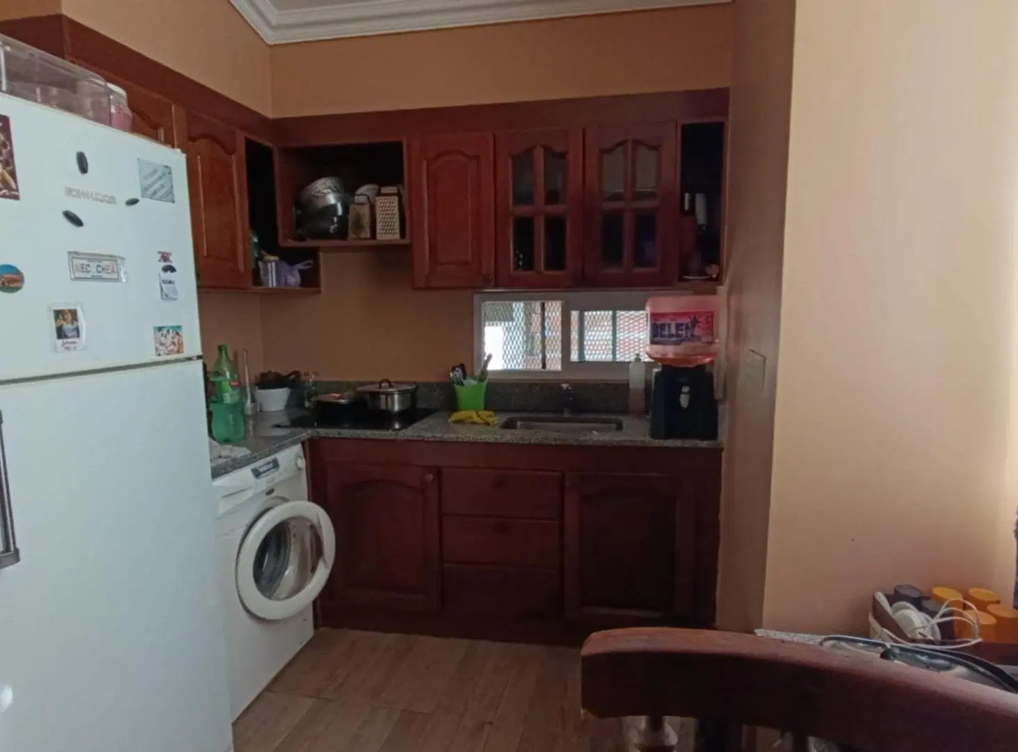 VENTA VIVIENDA MULTIFAMILIAR 6 DPTOS C/RENTA BUDGE 4