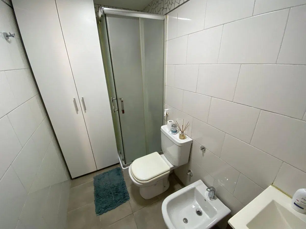 Monoambiente ALQUILER Banfield con balcon 5