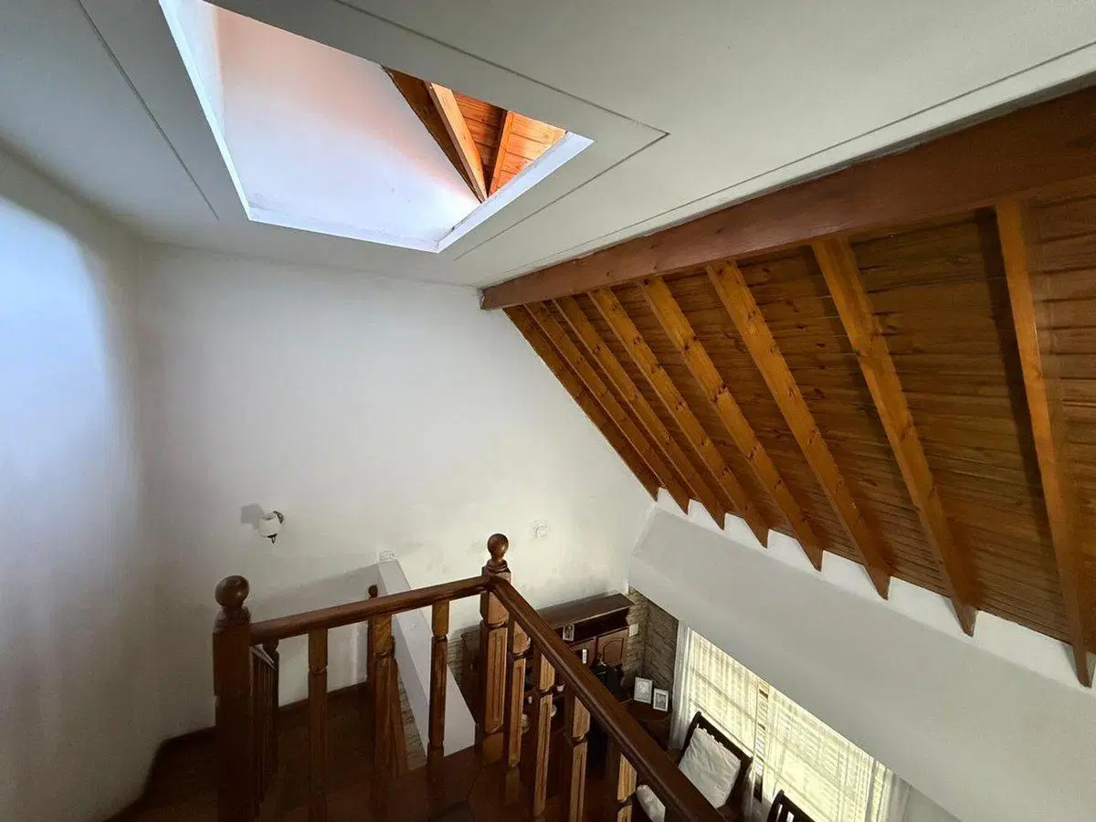 CHALET 4 AMBIENTES EN VENTA LOMAS DE ZAMORA CENTRO 4