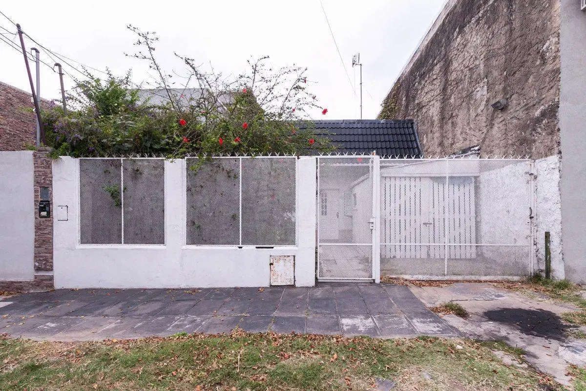 Casa VENTA Lomas de Zamora 5