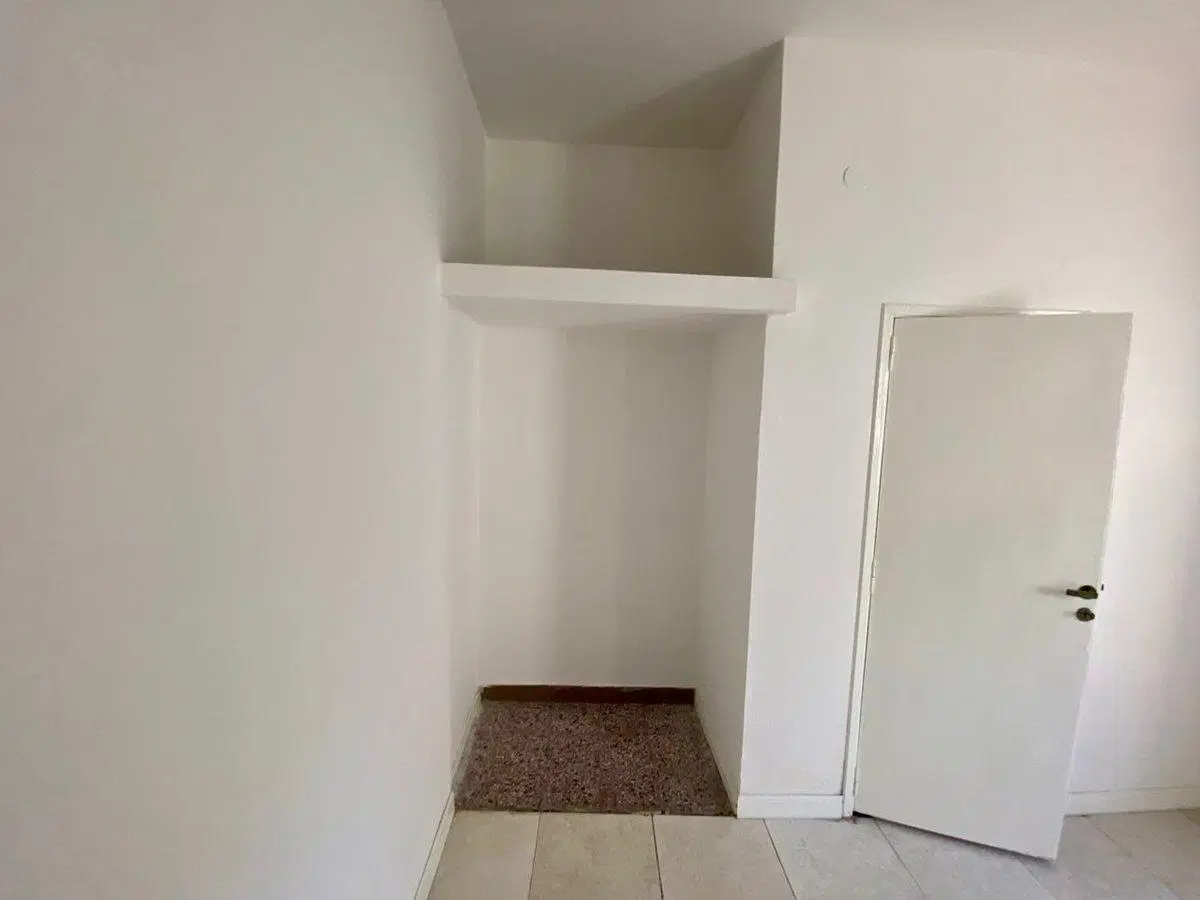 CASA 3 AMBIENTES EN VENTA EN TEMPERLEY 4
